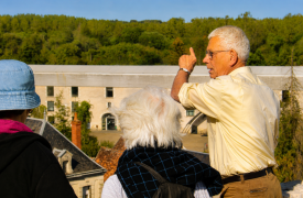 Visite guidée de la terrasse du château de Pierre de la Broce